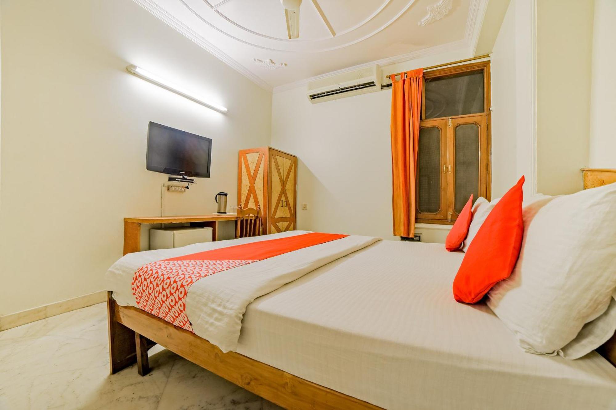 Super Hotel O Blue Sapphire Delhi Neu-Delhi Exterior foto